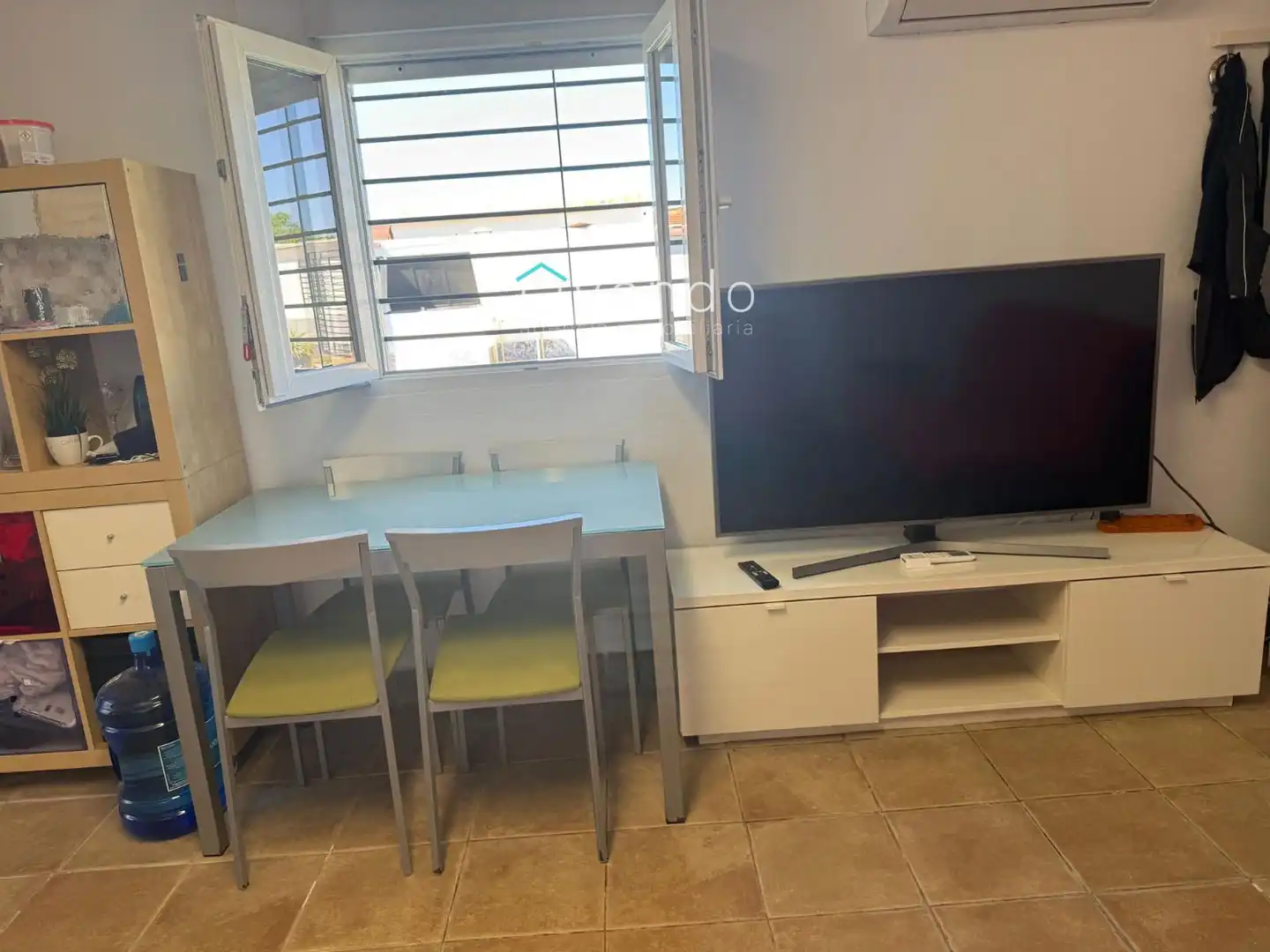 Menjador de Casa o xalet en venda en Chiclana de la Frontera amb Aire condicionat, Piscina i Moblat