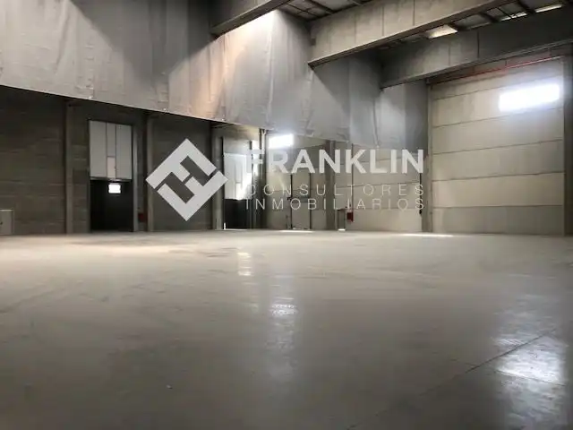 Fabrikhallen zur Miete in Celrà