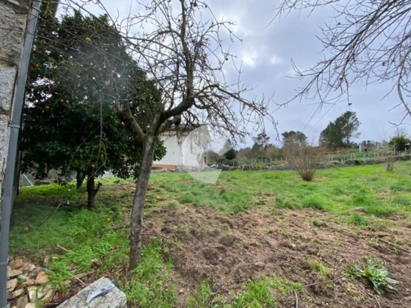 Houses for sale in Toén  with Private garden