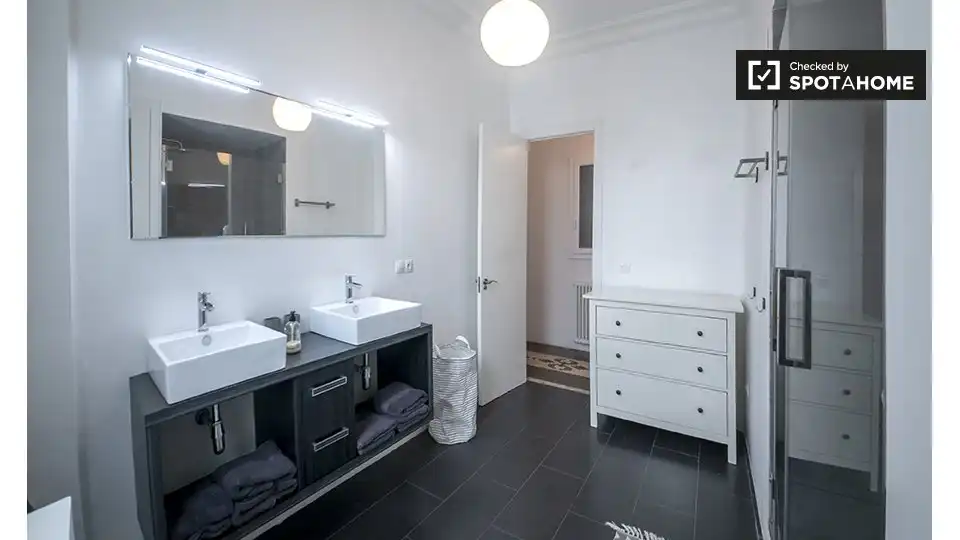 Flat with terrace to rent in L'Eixample, imagen 17