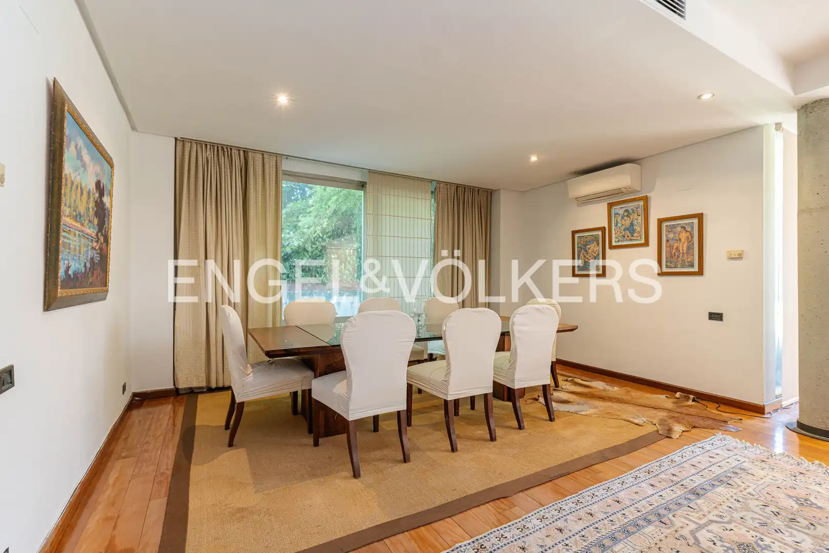 Comedor de Casa o chalet en venta en Majadahonda con Aire acondicionado, Calefacción y Jardín privado