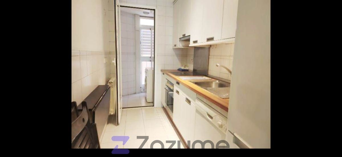 Kitchen of Flat for rent in  Madrid Capital  with Air Conditioner, Heating and Terrace