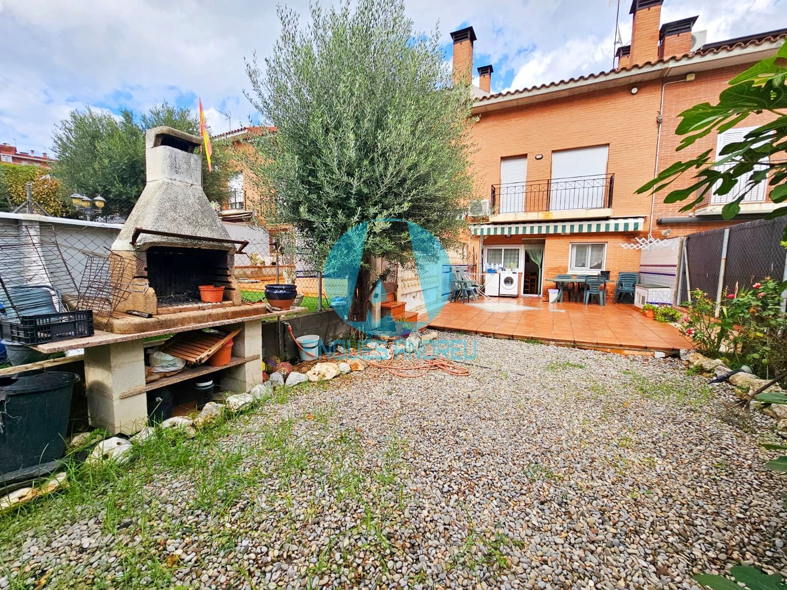 Garden of House or chalet for sale in Mataró  with Air Conditioner and Storage room