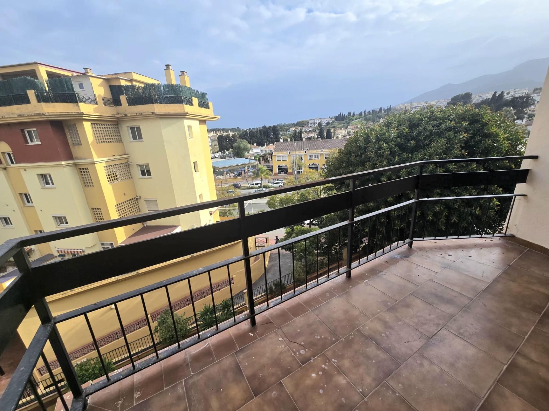 Exterior view of Flat for rent in Málaga Capital  with Terrace, Furnished and Community pool