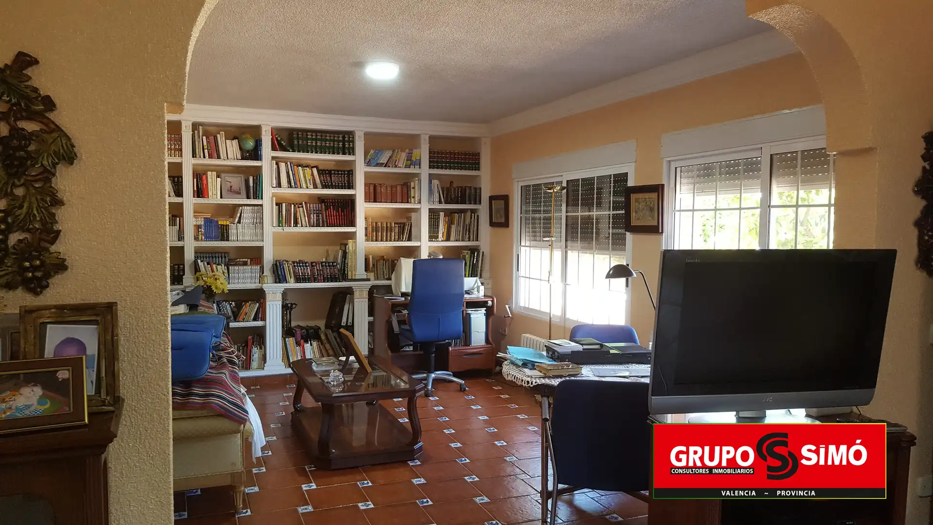 Sala de estar de Casa o chalet en venta en Picassent con Aire acondicionado, Calefacción y Jardín privado