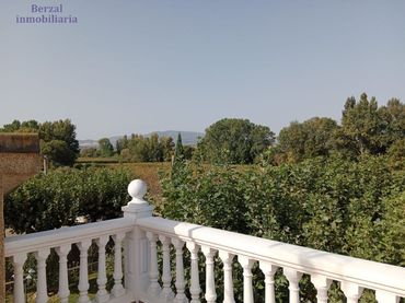 Casa con jardín en venta en Calle Senda de Bueyo