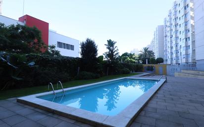 Swimming pool of Flat for sale in Sant Adrià de Besòs  with Air Conditioner, Heating and Private garden