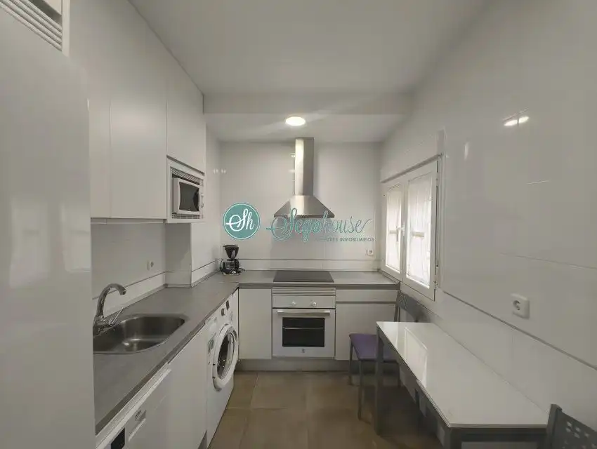 Piso con ascensor en venta en El Cerro - Carretera de San Rafael, imagen 3