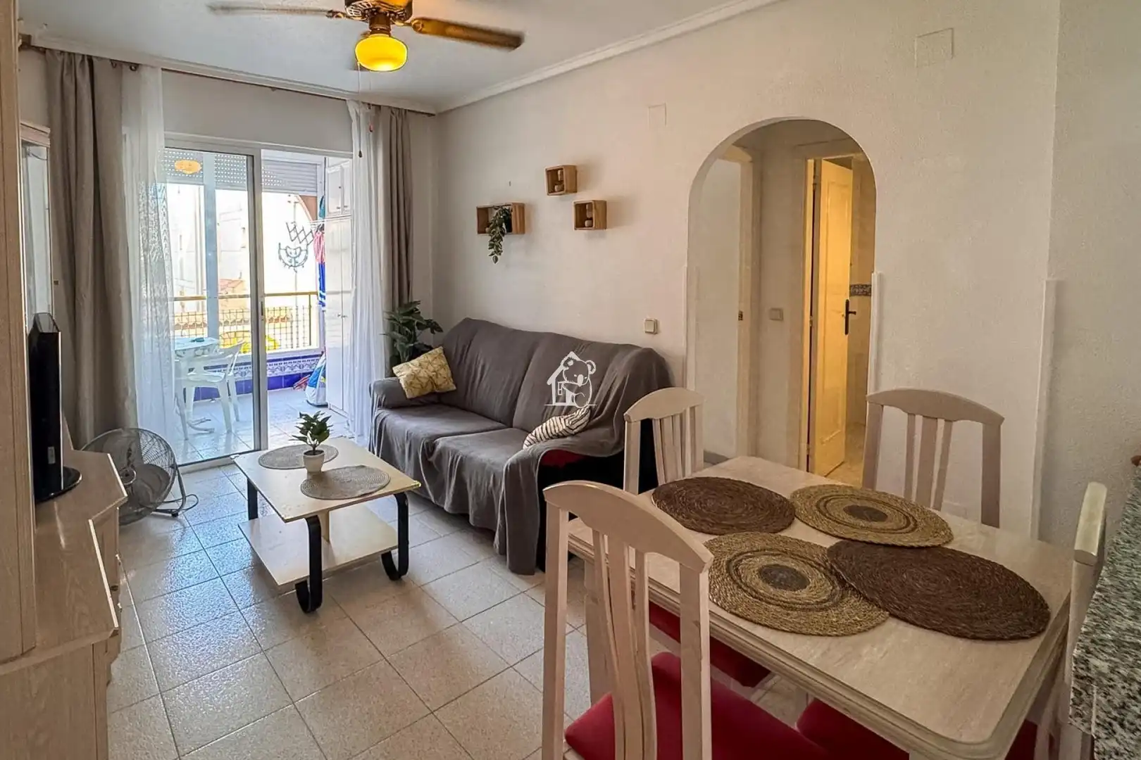 Apartamento con terraza en alquiler en Playa del Acequión, Náufragos y Rocío del Mar