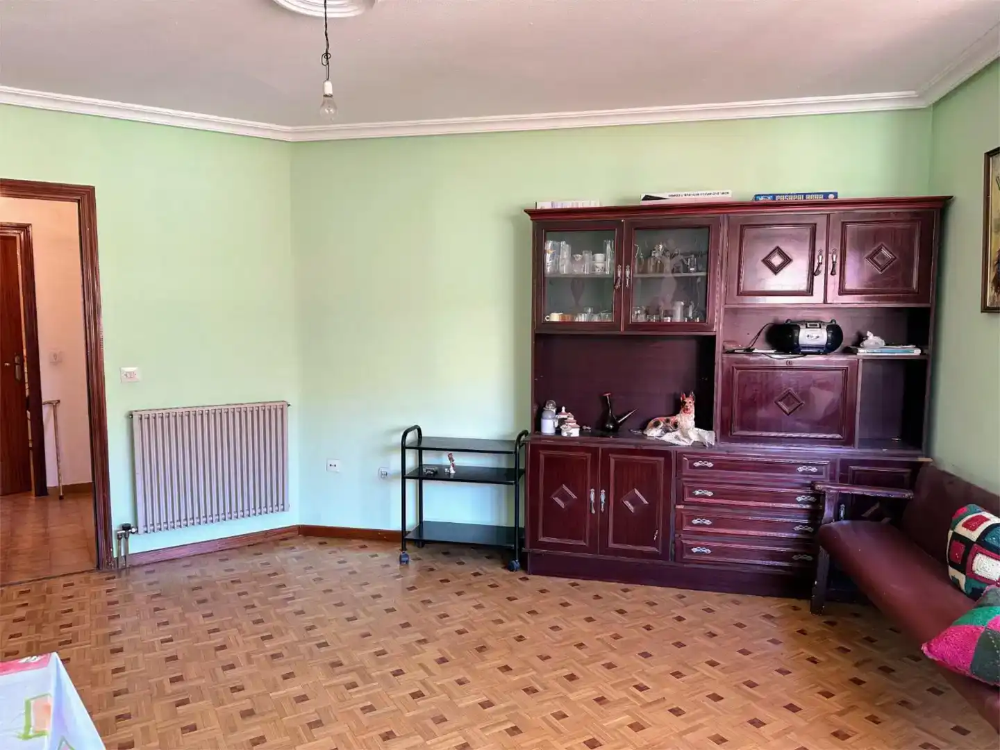 Sala d'estar de Pis en venda en Santa María del Páramo amb Balcó
