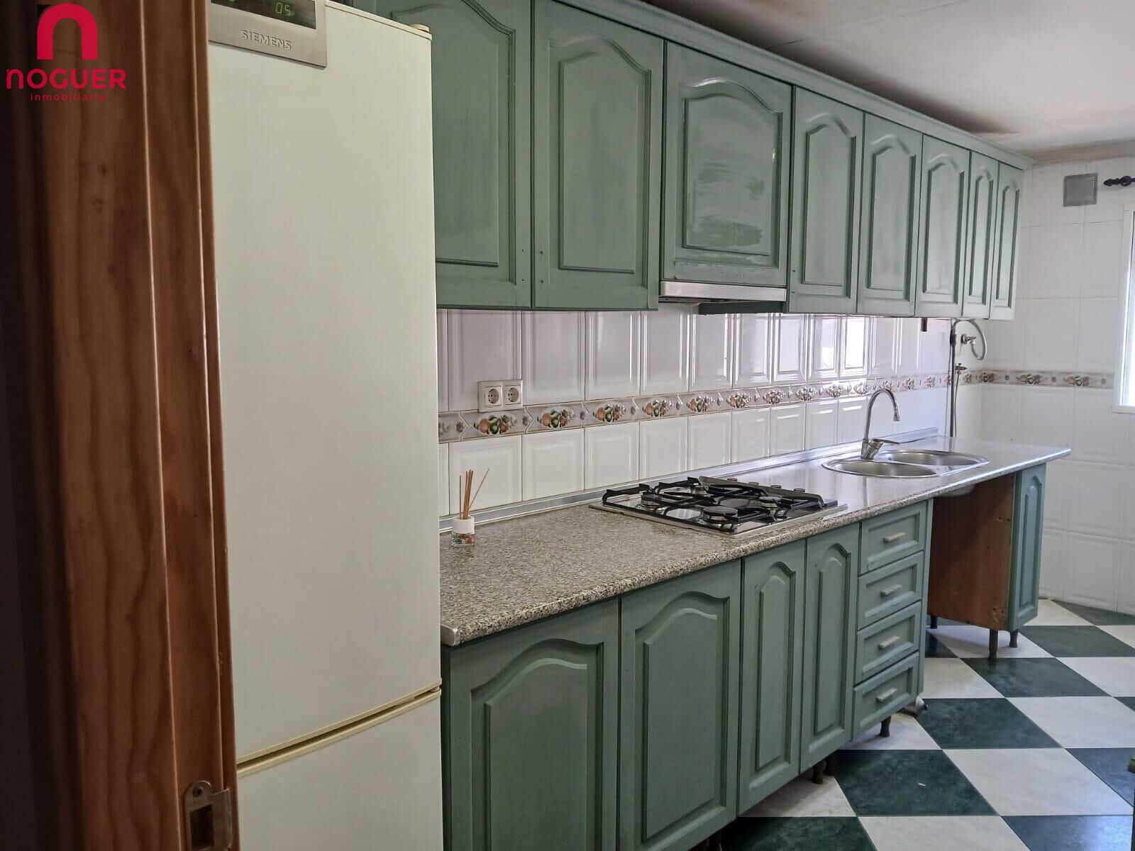 Kitchen of Flat for sale in La Carlota  with Air Conditioner, Heating and Terrace