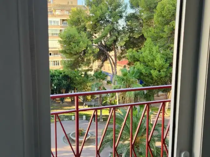 Piso de alquiler en Calle Navarra, 9, Plaza Castelar - Mercado Central