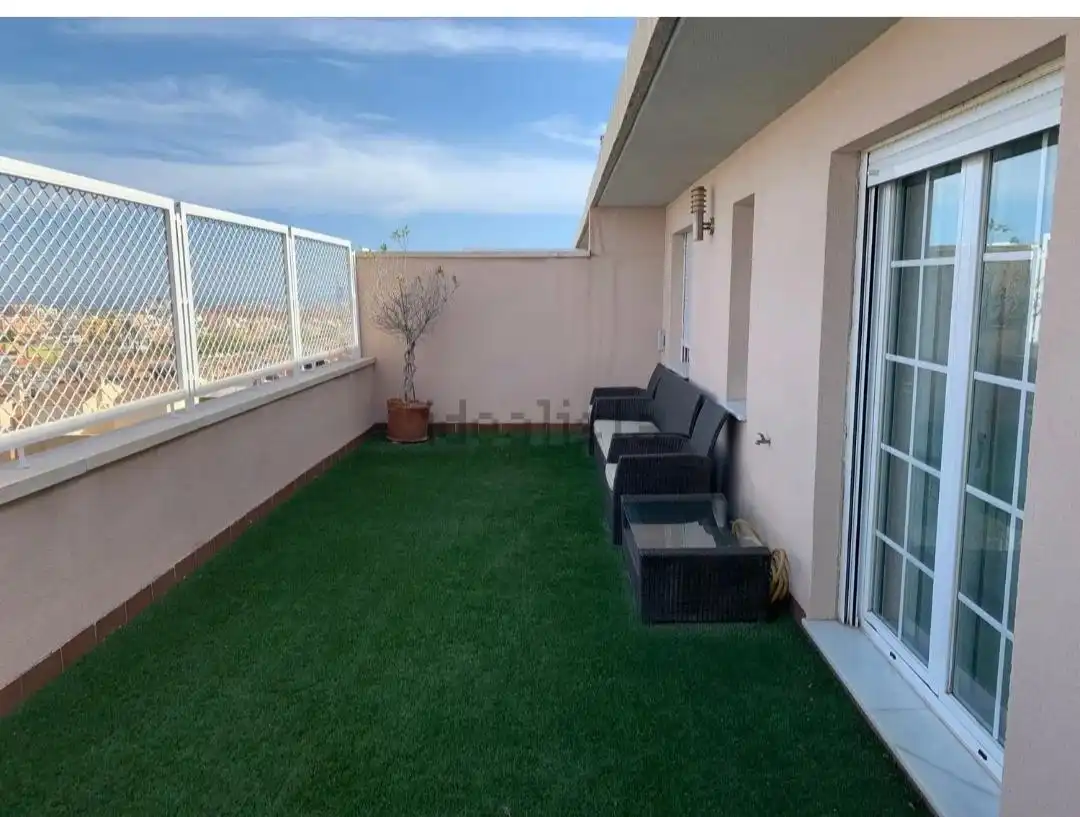 Terraza de Ático de alquiler en Almería con Aire acondicionado, Calefacción y Amueblado