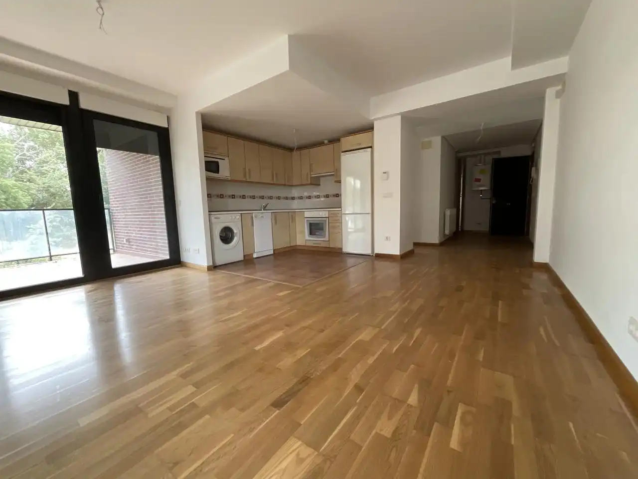 Appartamento con piscina in vendita a Avenida La Rioja 104, imagen 5