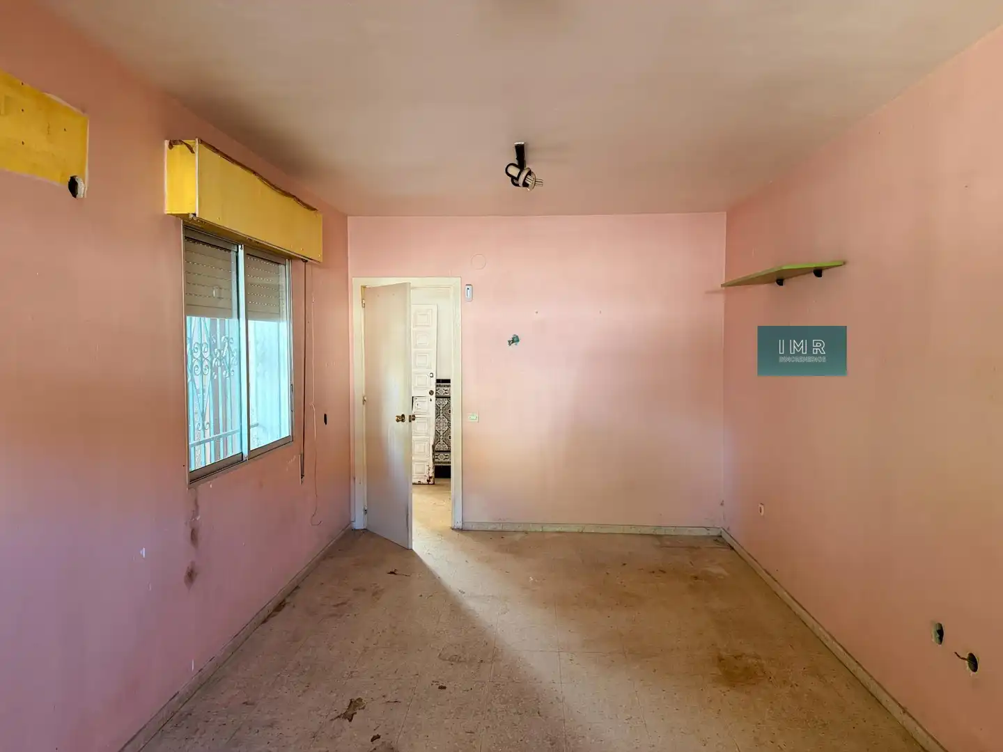 Casa adosada en venta en Mairena del Aljarafe con Terraza