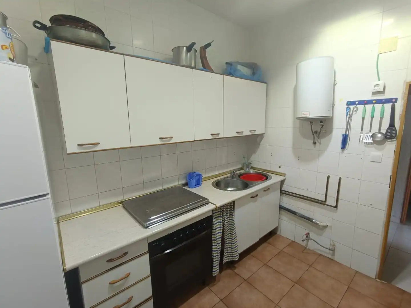 Cocina de Casa o chalet en venta en Escopete con Jardín privado, Trastero y Piscina