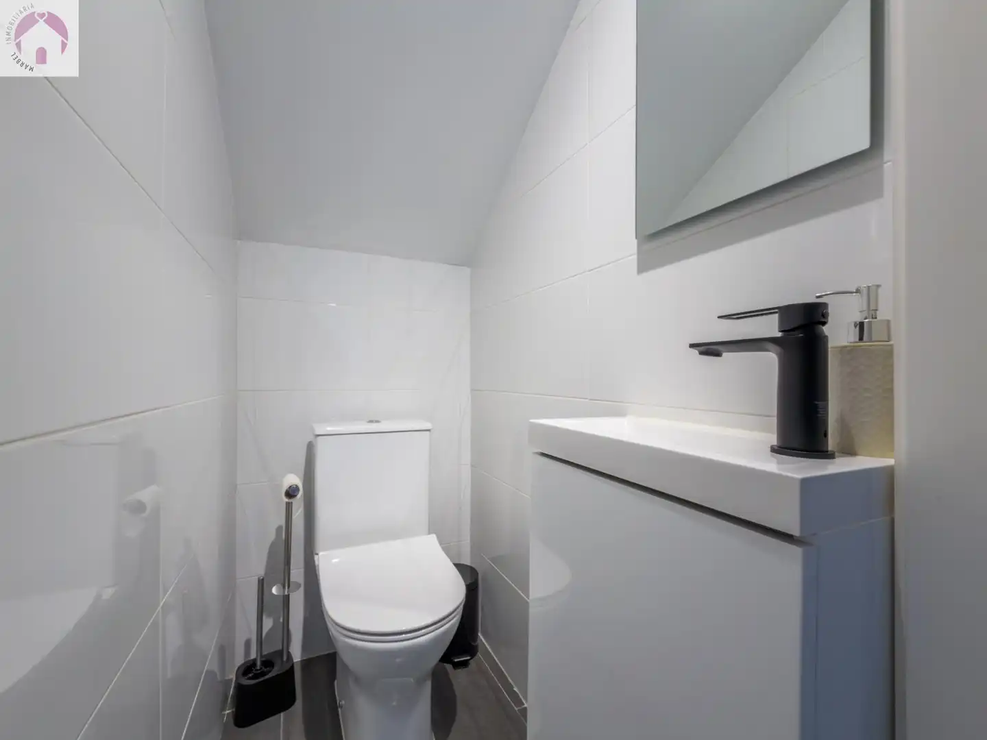 Bathroom of Detached homes for sale in Cenes de la Vega  with Air Conditioner, Heating and Terrace