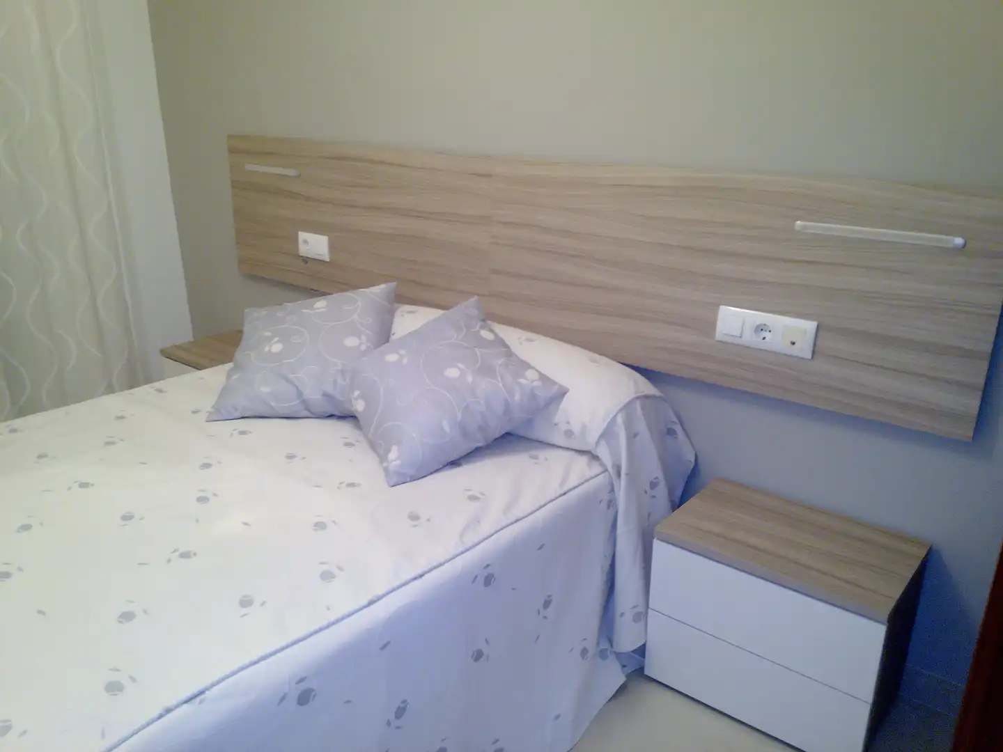Bedroom of Flat for rent in Lucena  with Air Conditioner, Heating and Terrace