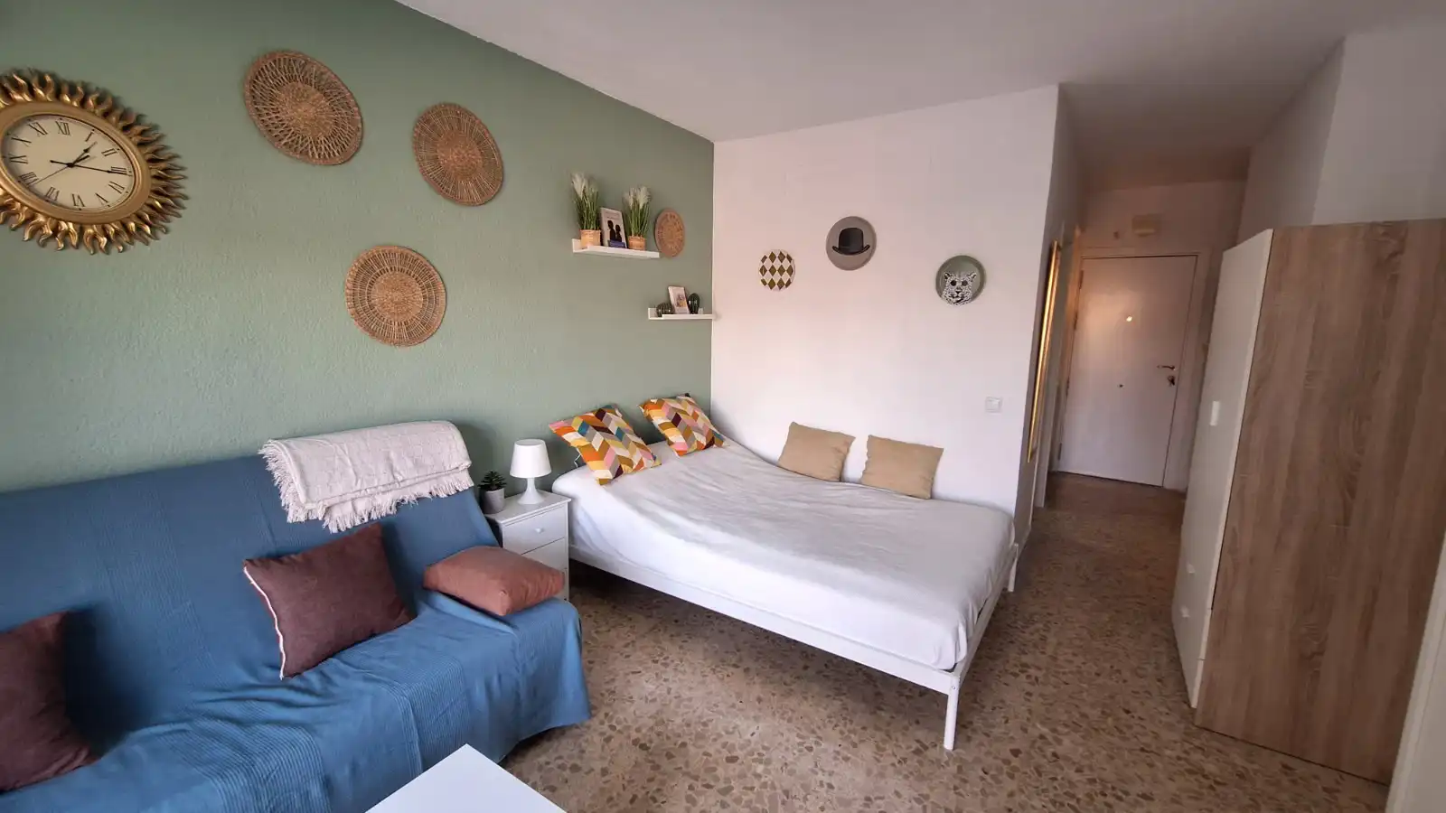 Bedroom of Study for sale in Torremolinos  with Air Conditioner, Terrace and Furnished