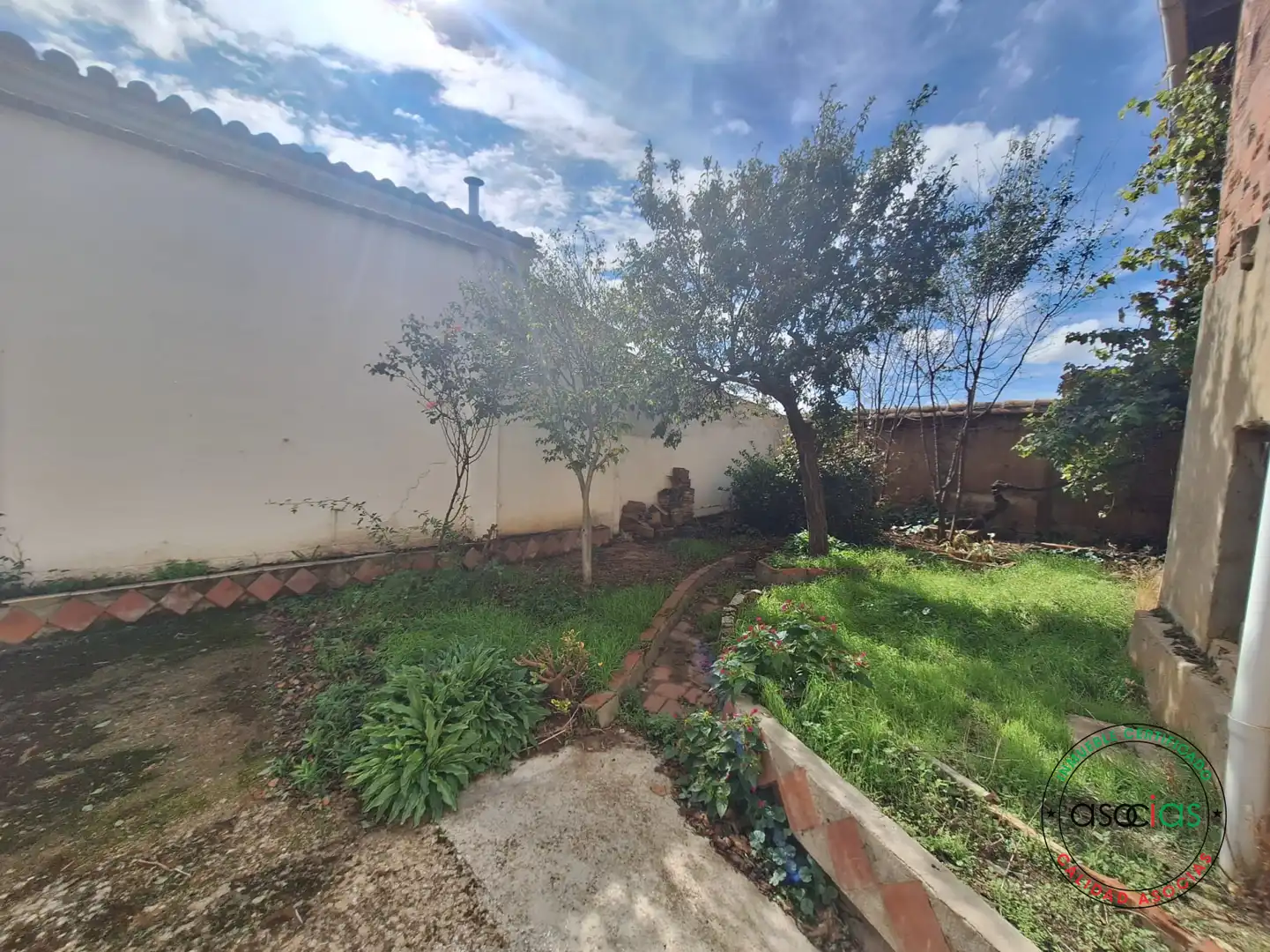 Jardín de Casa adosada en venta en Grajal de Campos con Calefacción, Jardín privado y Balcón