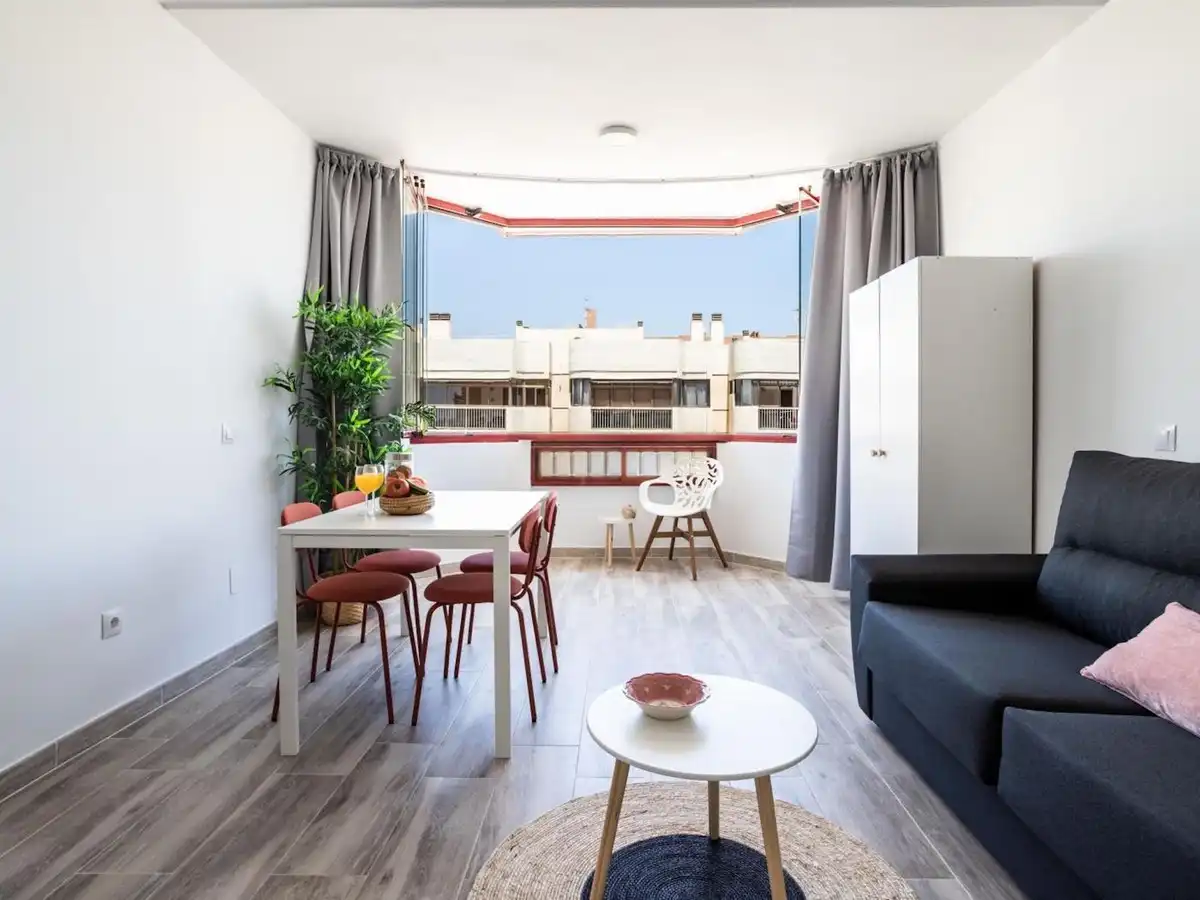 Apartment with pool for sale in maritimo, imagen 3