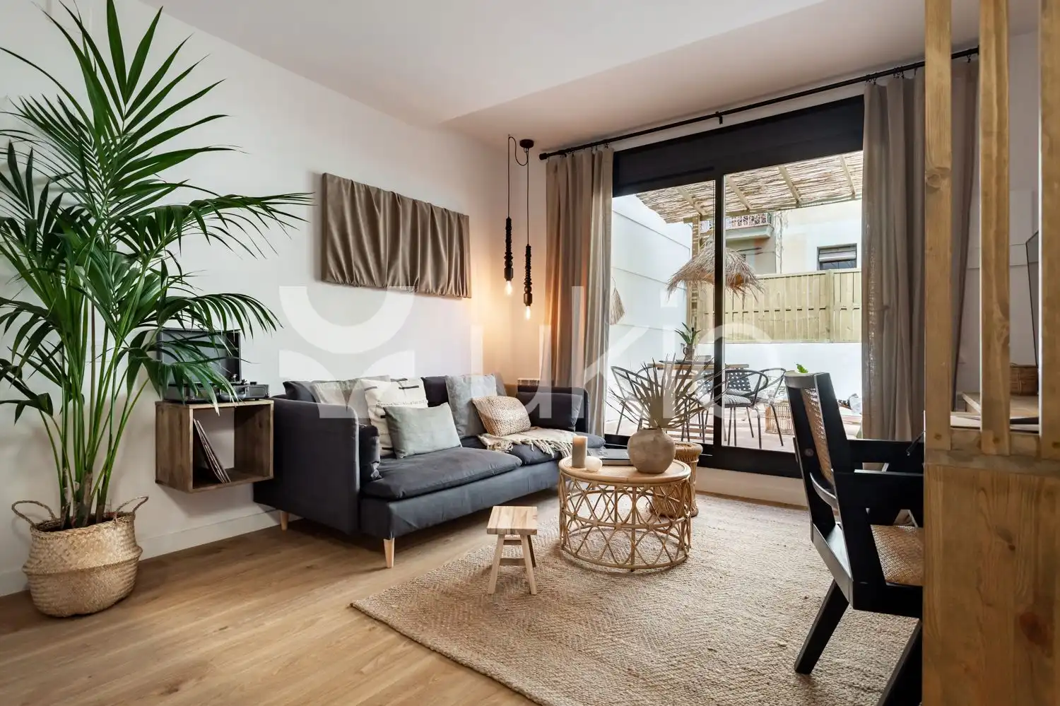 Apartament amb ascensor de lloguer a Carrer de Martínez de la Rosa, imagen 2