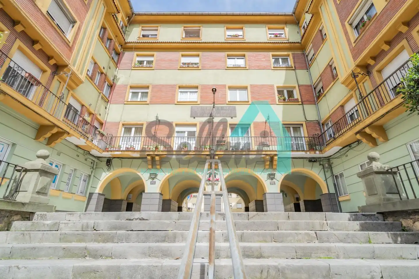 Habitació a José Ramón Zaragoza, Masip