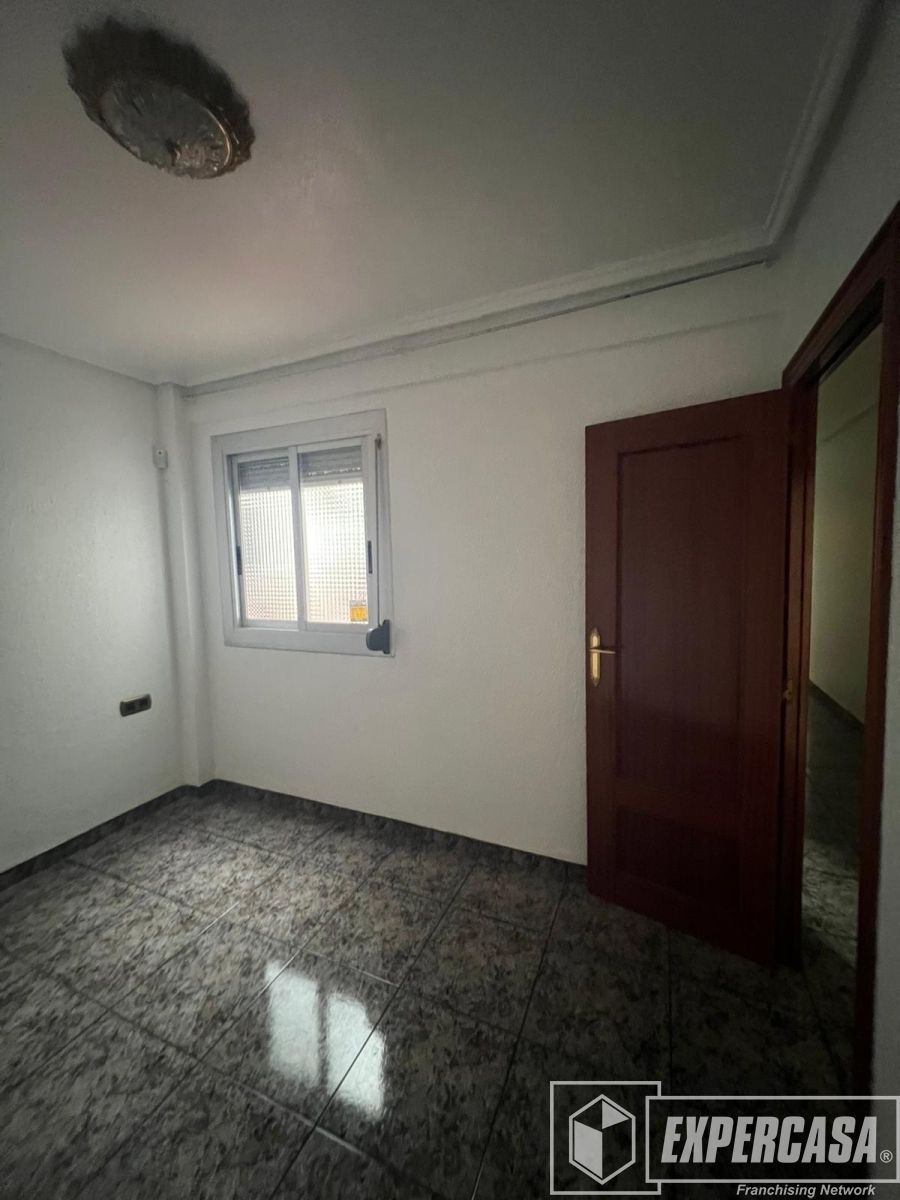 Bedroom of Flat for sale in Alaquàs  with Air Conditioner and Terrace