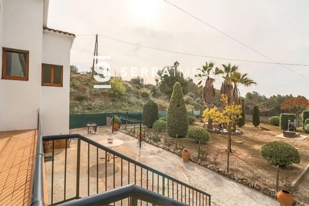 Vista exterior de Casa o xalet en venda en Font-rubí amb Jardí privat