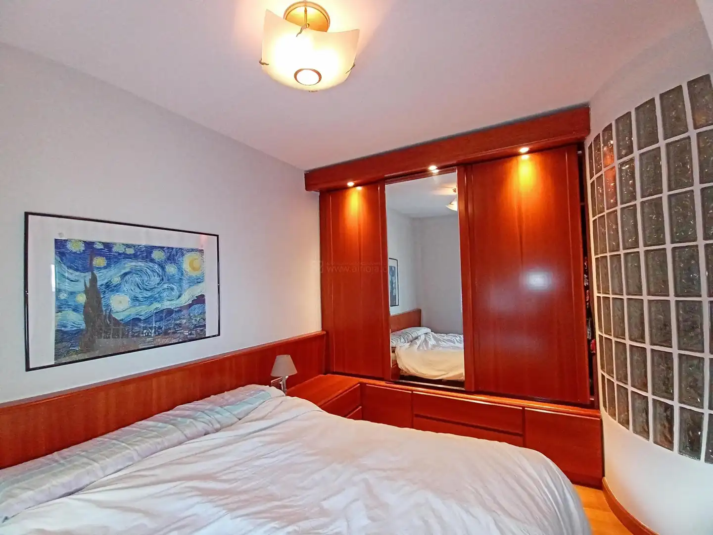 Schlafzimmer von Wohnung zum Verkauf in  Logroño mit Heizung und Möbliert
