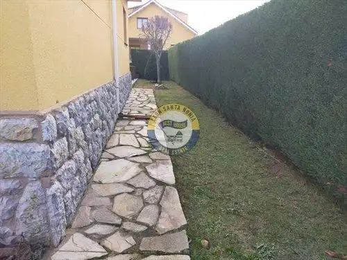 Garden of Houses for sale in Santovenia de la Valdoncina  with Heating, Terrace and Furnished
