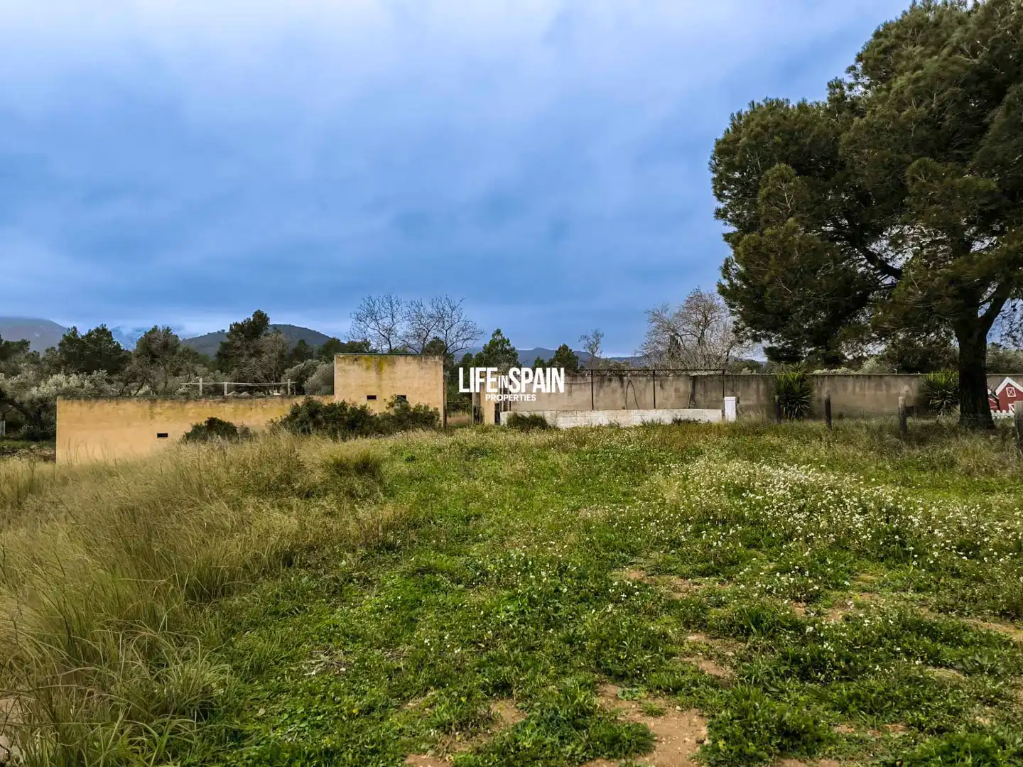 Country house zum Verkauf in Rasquera mit Klimaanlage, Privatgarten und Terrasse