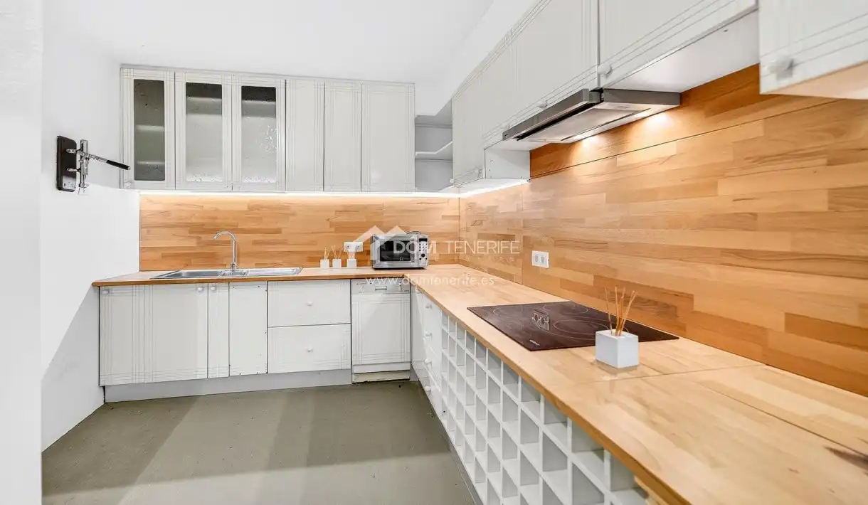 Cocina de Casa o chalet en venta en Arona con Terraza, Piscina y Amueblado