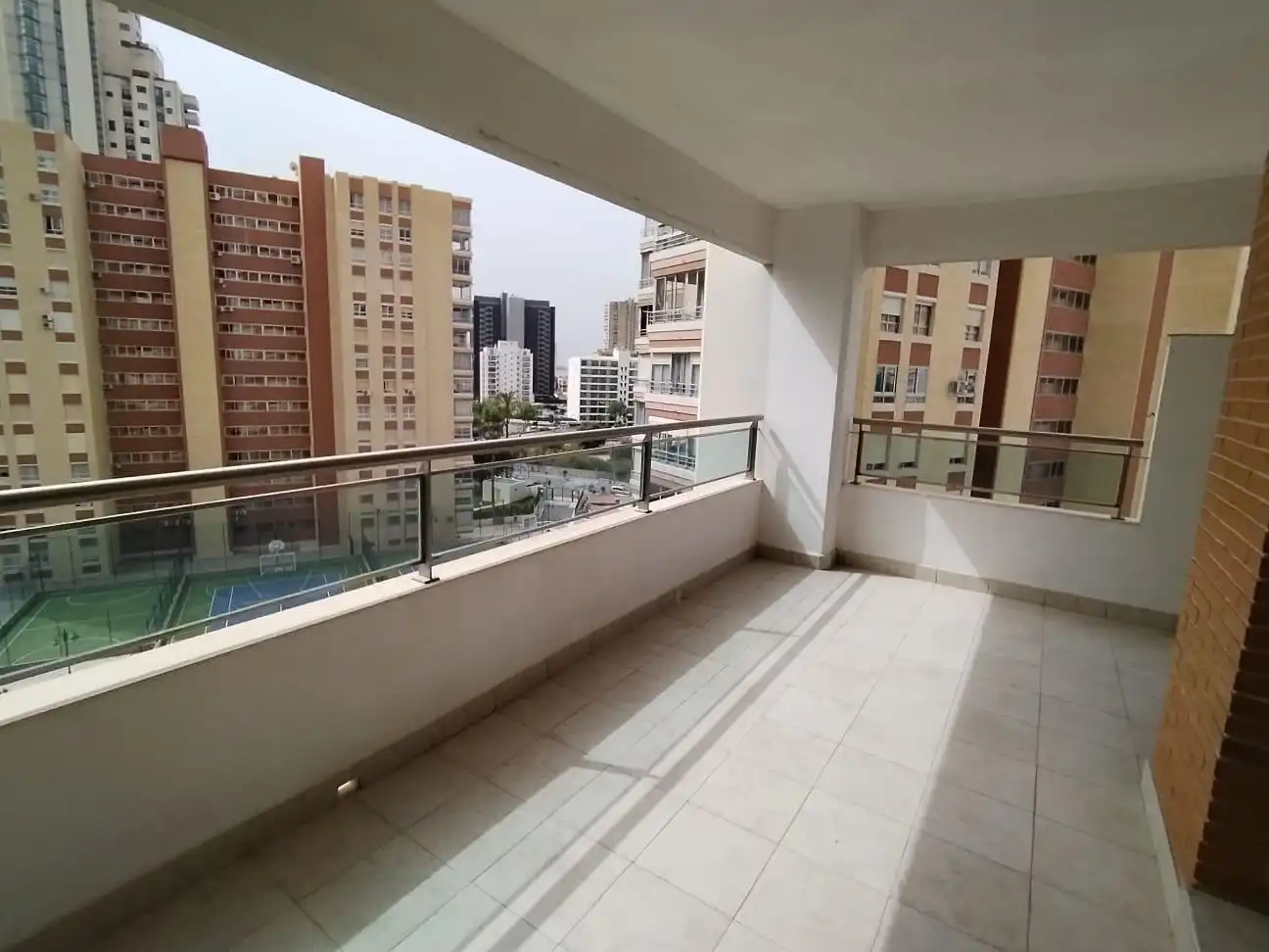 Appartement compact avec piscine à vendre à Avenida ALMIRALL BERNAT DE SARRIA, imagen 7