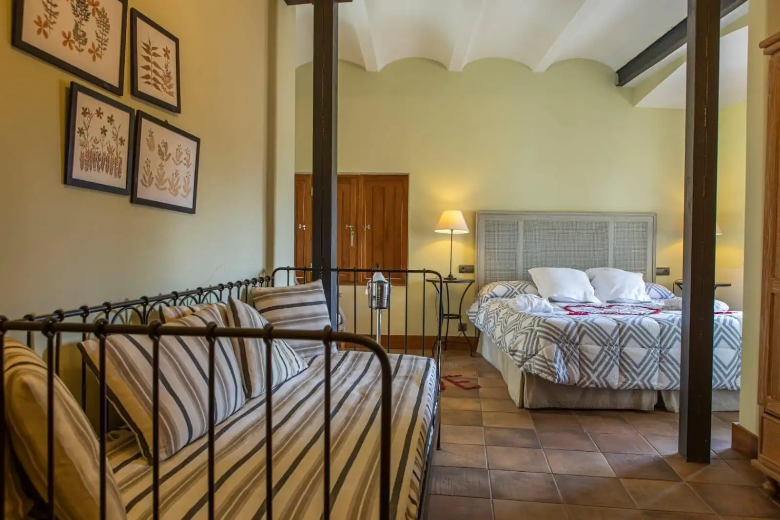 Schlafzimmer von Gebäude zum Verkauf in San Martín de Trevejo