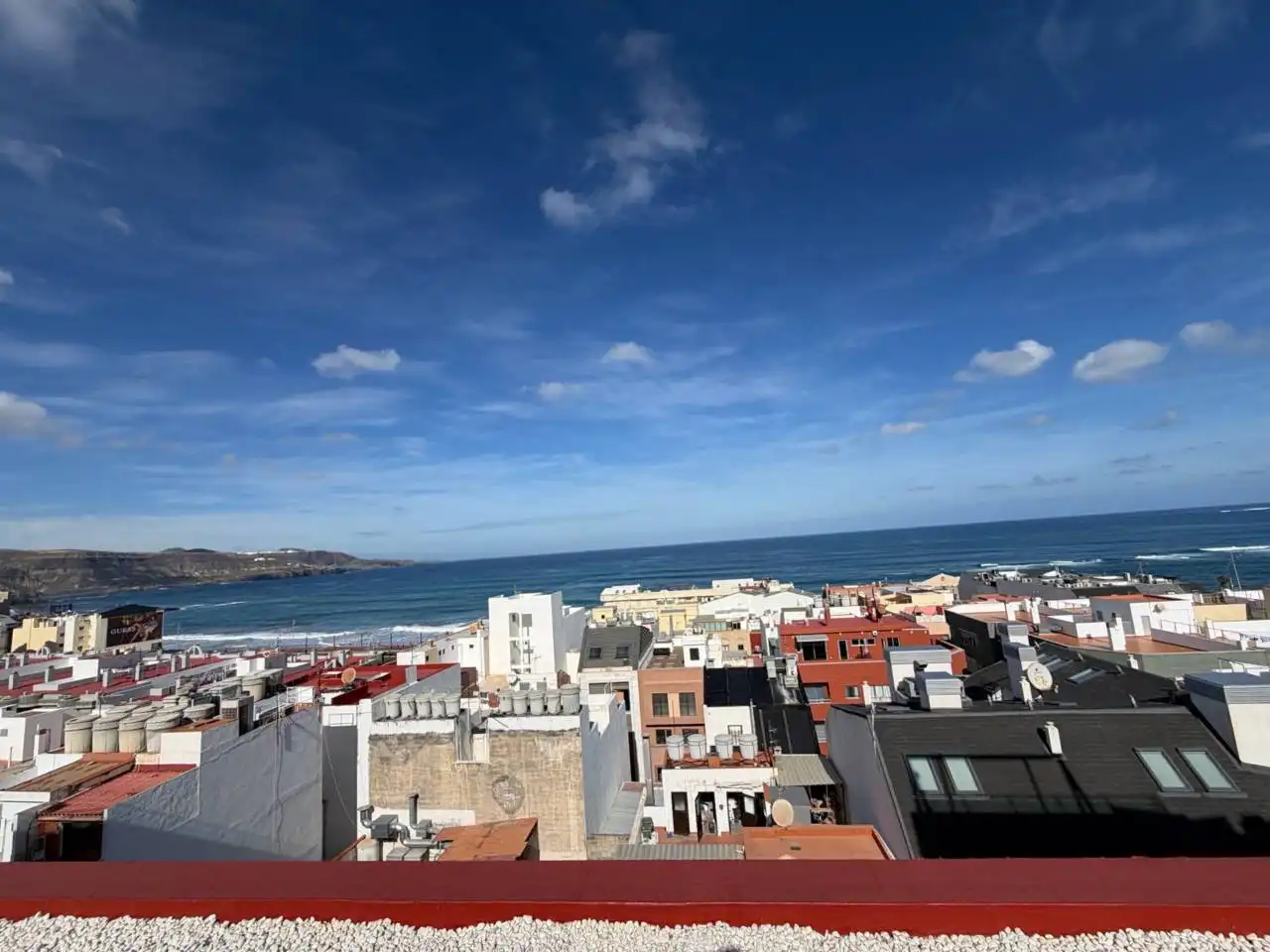 Vista exterior de Piso en venta en Las Palmas de Gran Canaria con Terraza