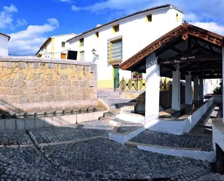 Vista exterior de Casa o xalet en venda en La Nucia amb Terrassa i Traster