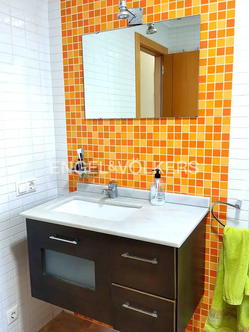 Bathroom of Houses for rent in Picassent  with Air Conditioner, Heating and Private garden
