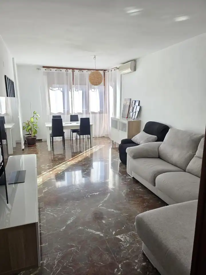 Sala de estar de Piso en venta en Zaragoza con Aire acondicionado, Calefacción y Jardín privado