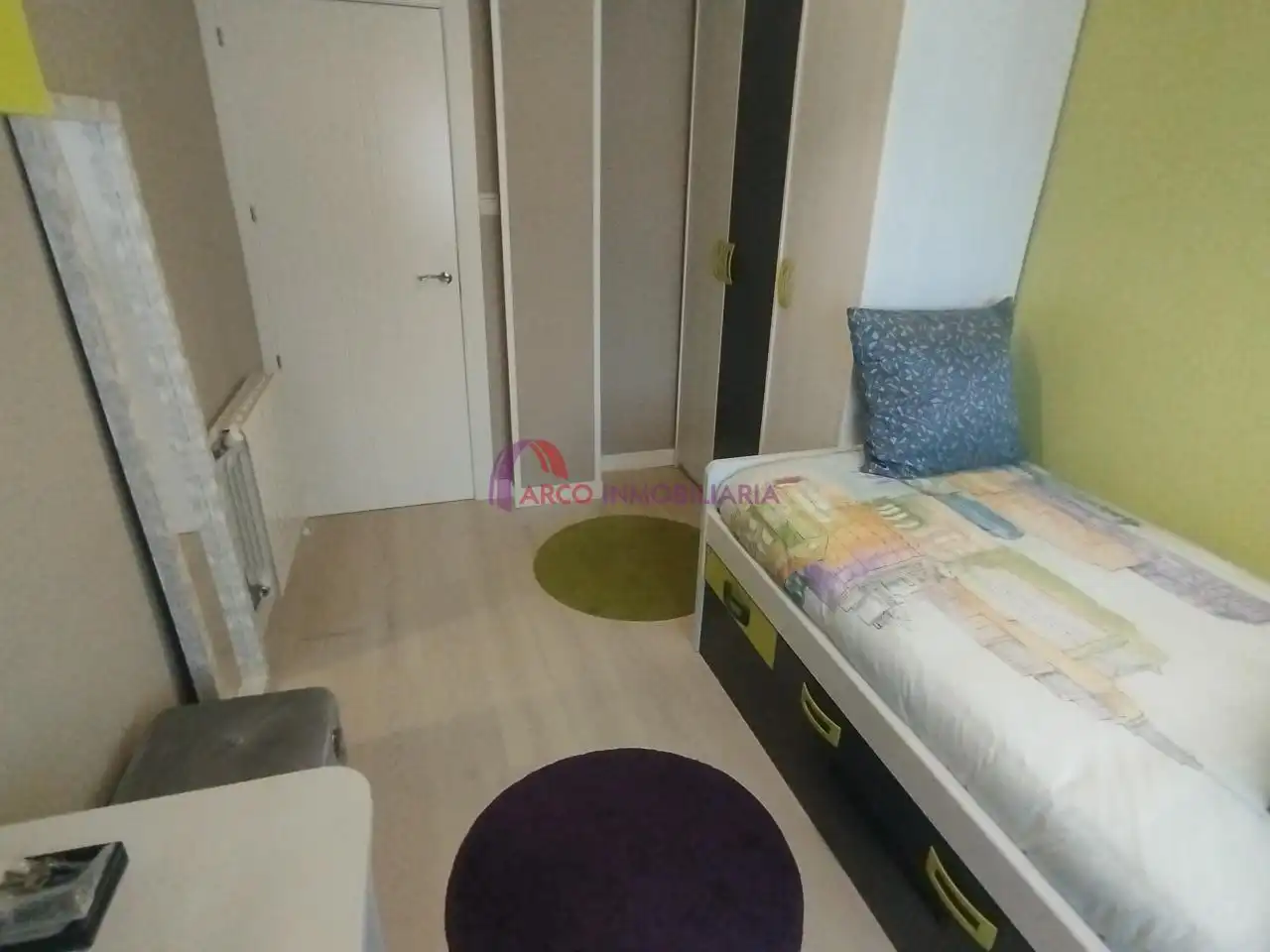Habitación de Piso en venta en Burgos con Calefacción y Amueblado