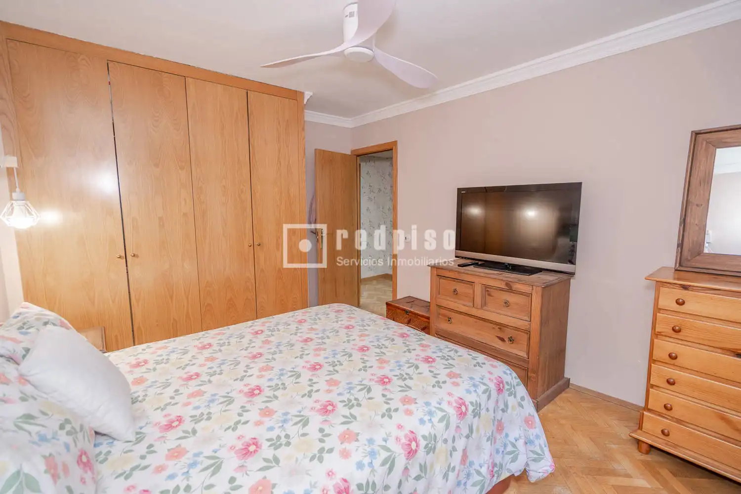 Schlafzimmer von Wohnung zum Verkauf in Arroyomolinos (Madrid) mit Heizung, Parkett und Abstellraum