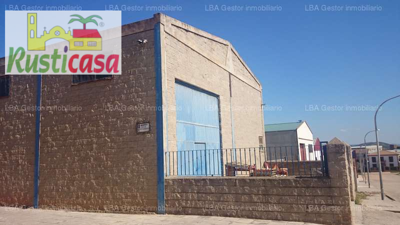 Vista exterior de Nau industrial en venda en Baños de la Encina