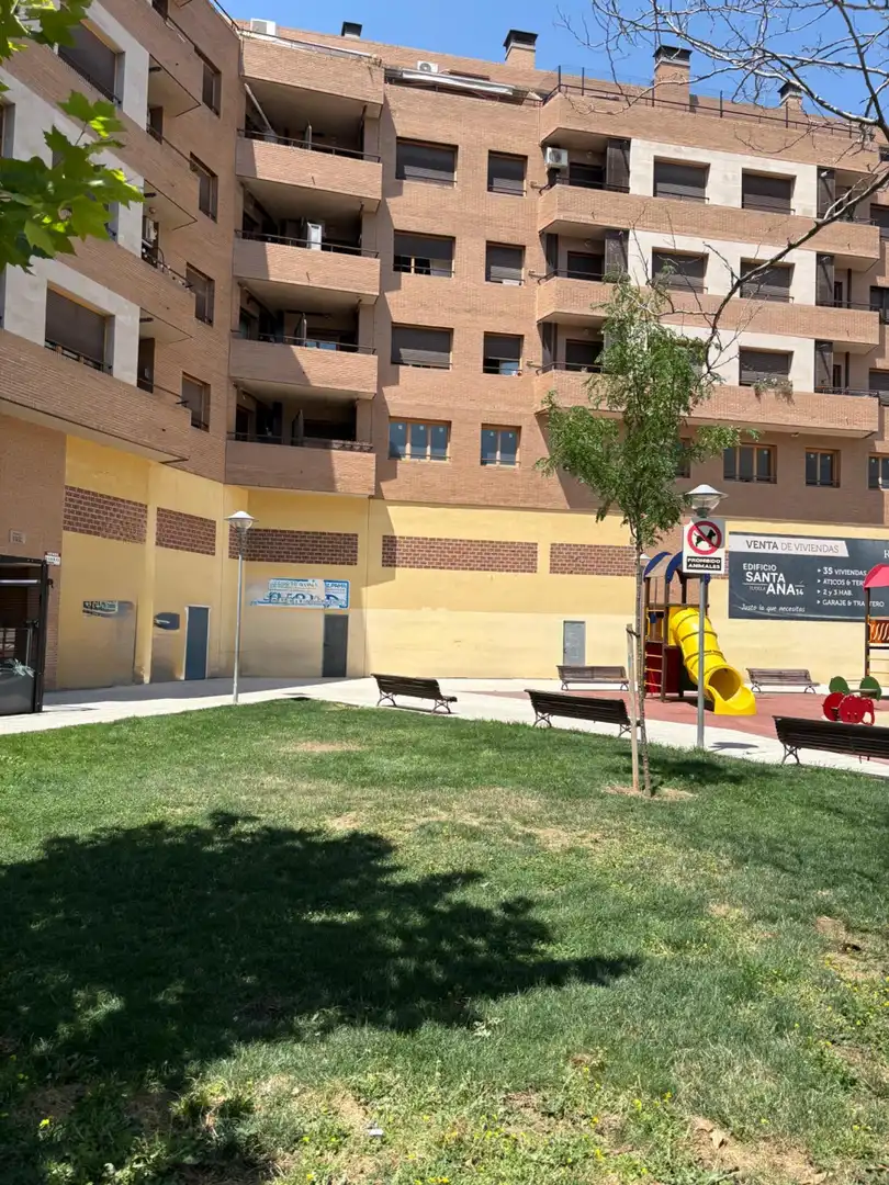 Außenansicht von Geschaftsraum zur Miete in Tudela