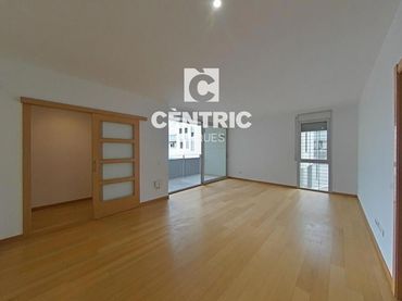 Wohnung mit Aufzug zum Verkauf in Centre