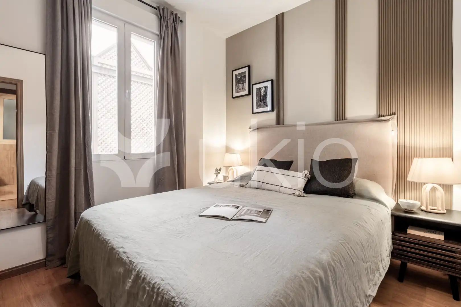Habitación de Apartamento de alquiler en Madrid con Aire acondicionado, Calefacción y Amueblado