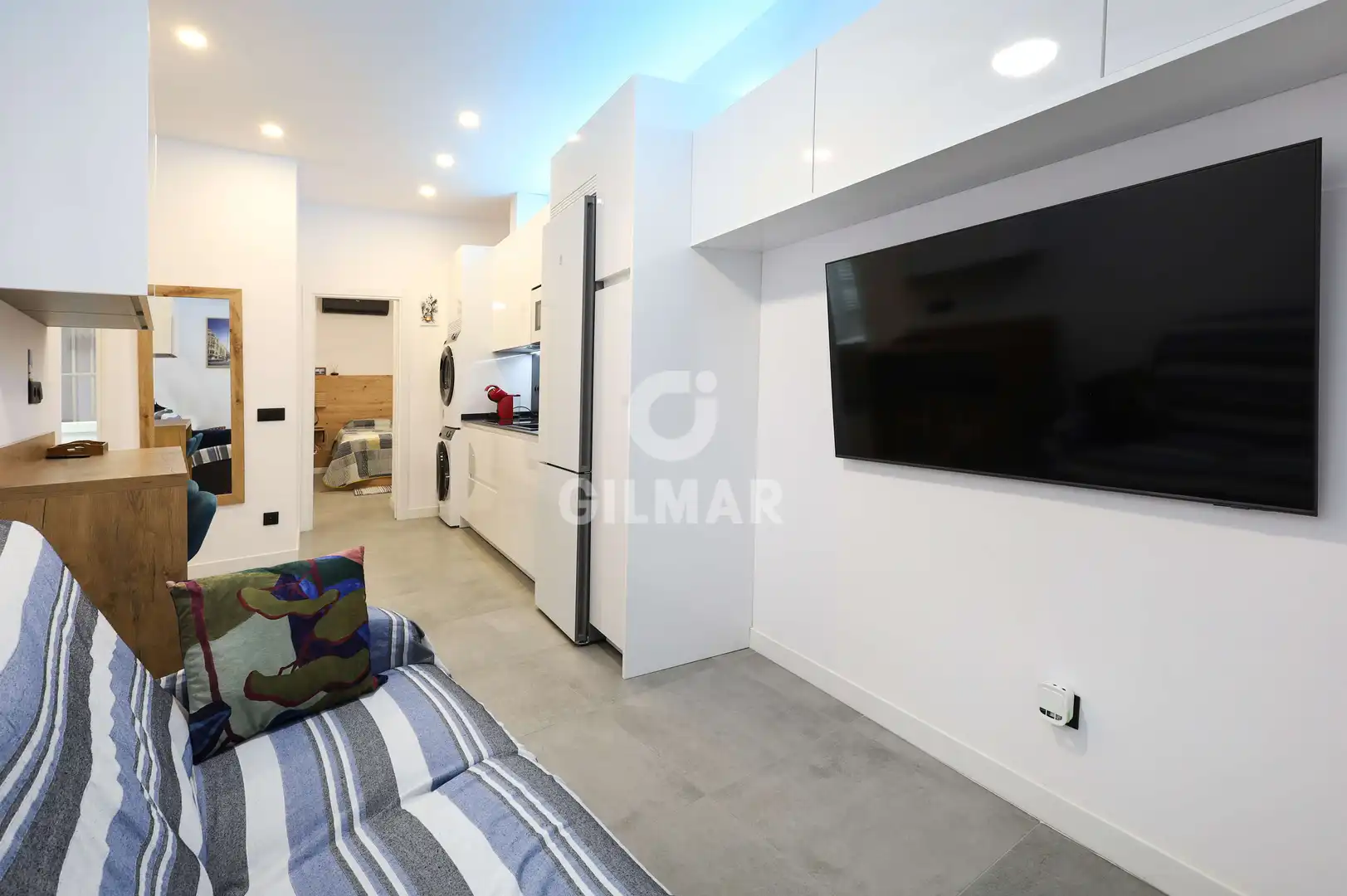 Piso en venta en Madrid con Calefacción y Amueblado