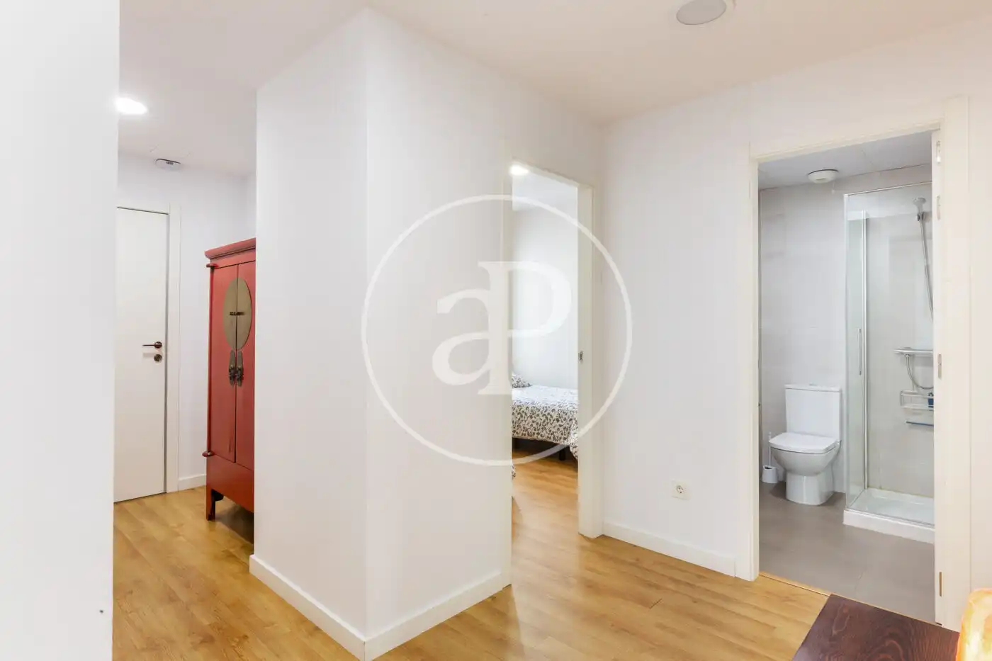 Flat for rent in Valencia  with Air Conditioner, Heating and Furnished