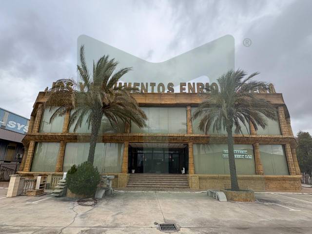 Nave industrial en Alquiler en Navalcarnero en Griñón