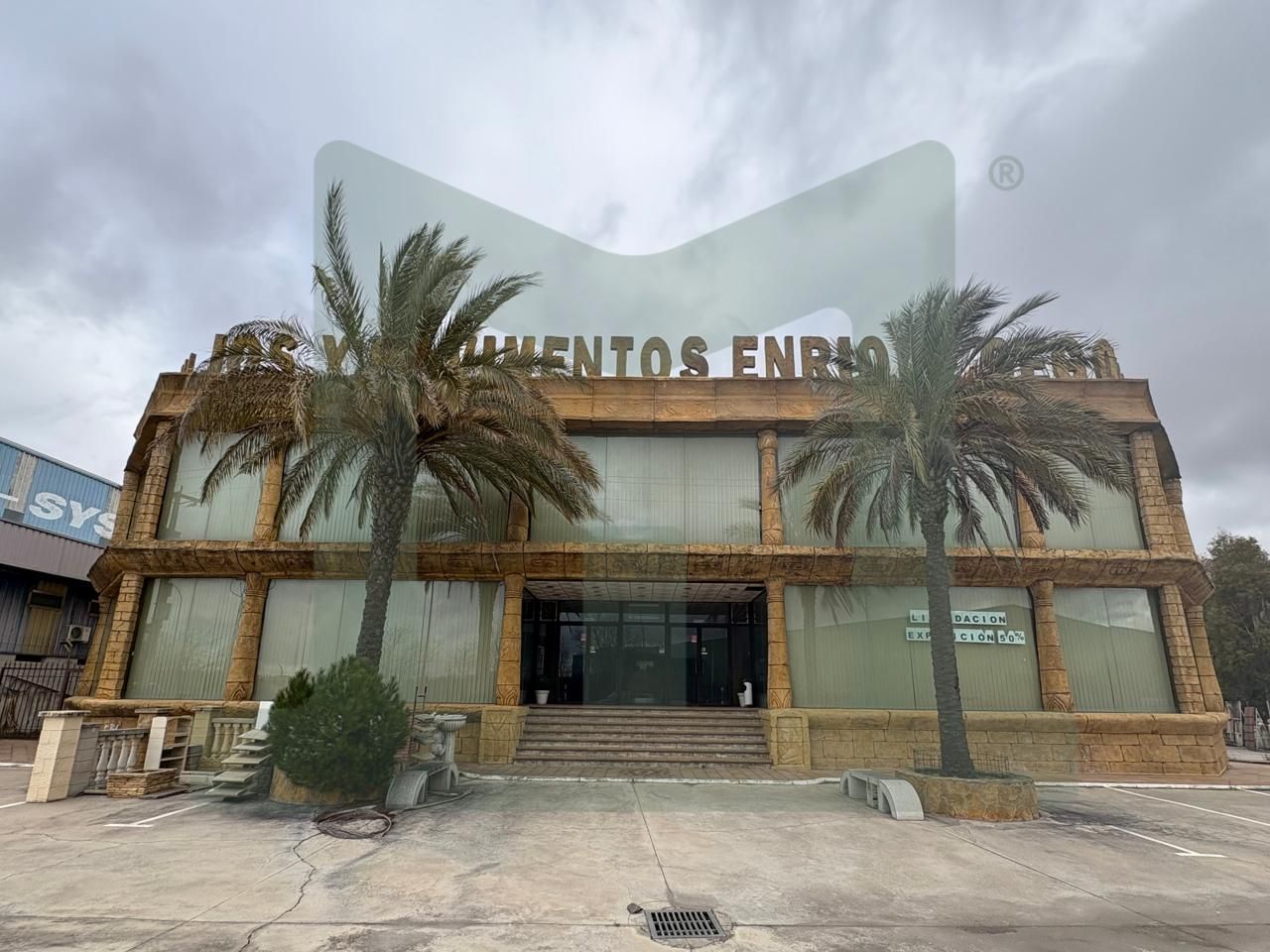 Vista exterior de Nau industrial de lloguer en Griñón