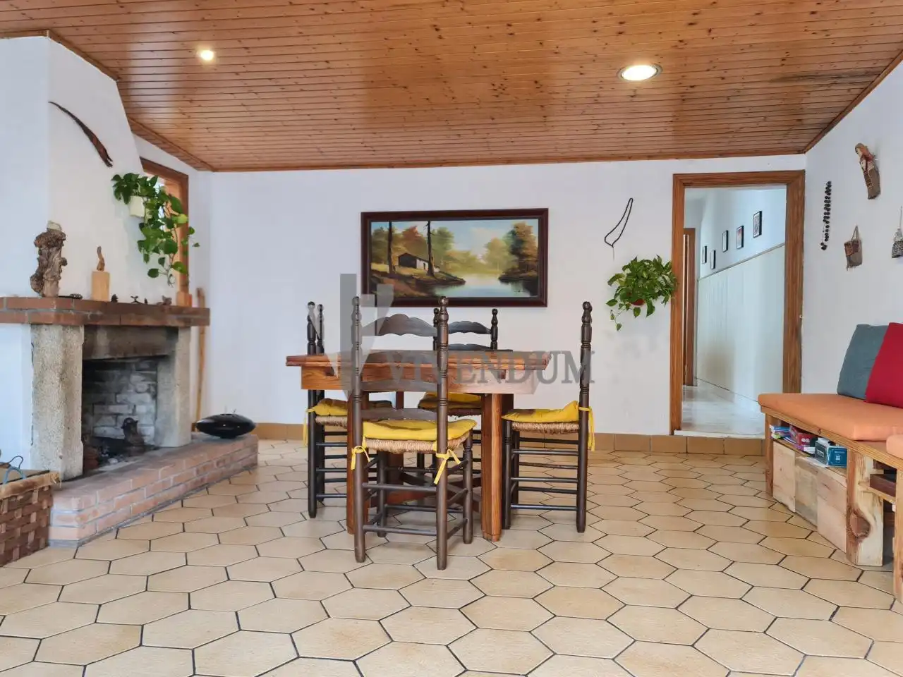 Comedor de Casa o chalet en venta en O Rosal   con Calefacción, Jardín privado y Terraza